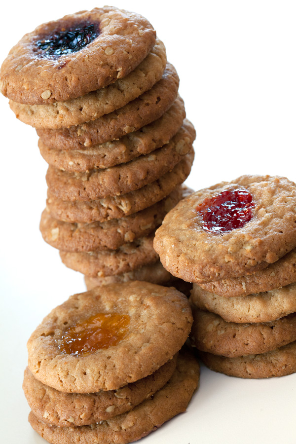 Oatmeal, peanut butter and jelly cookies